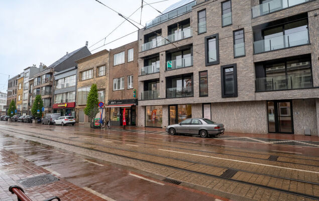 Elyana with balcony - Photo 15